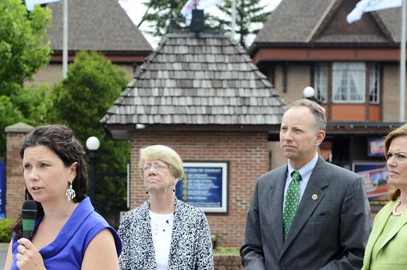 DA Murphy joins DA Kate Hogan of Warren County and Sister Charla stressing the importance of mediation when appropriate as an alternative in some matters as an alternative to dispute resolution